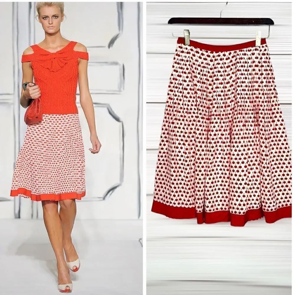 Oscar De La Renta Red & Cream Cherry Print Silk Pleated Skirt size US 00